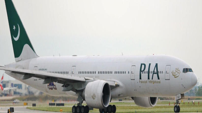 2 Former Pakistan International Airlines Chiefs Ex Ceo Booked For Corruption News9 Live