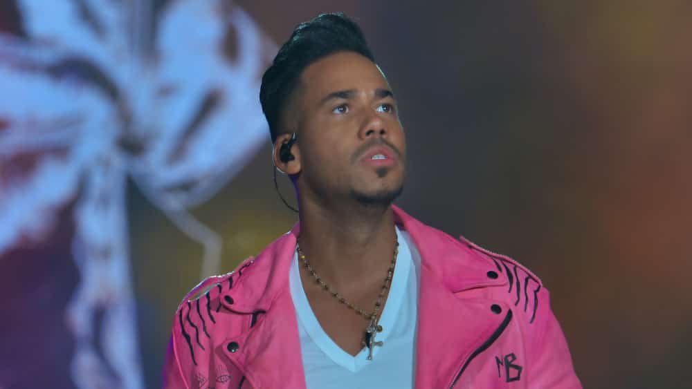 Romeo Santos Concert Film And Documentary Will Premier In June News9 Live