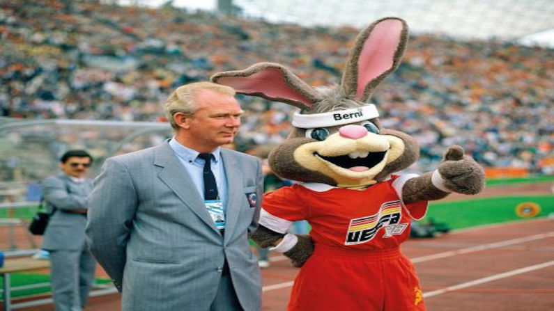 Berni (photo Tweeted By @historicshirts)