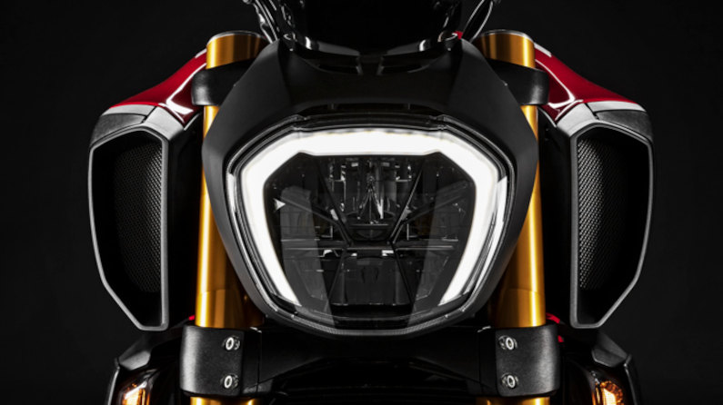Ducati Diavel 1260 Features